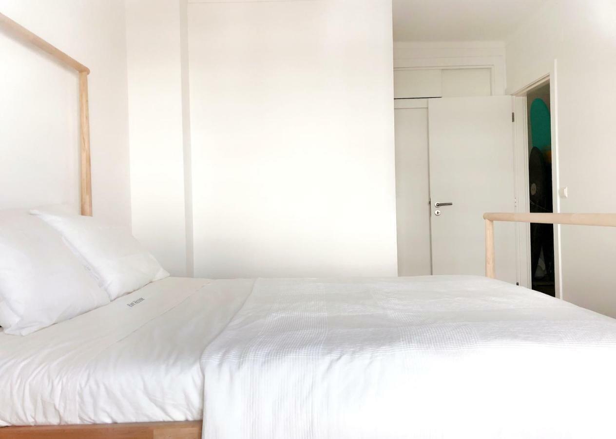 Appartamento Bay House Baleal - Surfboard Included Ferrel  Esterno foto